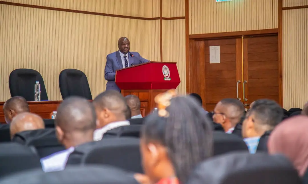 WAZIRI WA AFYA BURUNDI AZINDUA KAMBI YA MADAKTARI BINGWA WA HOSPITALI YA BENJAMIN MKAPA.