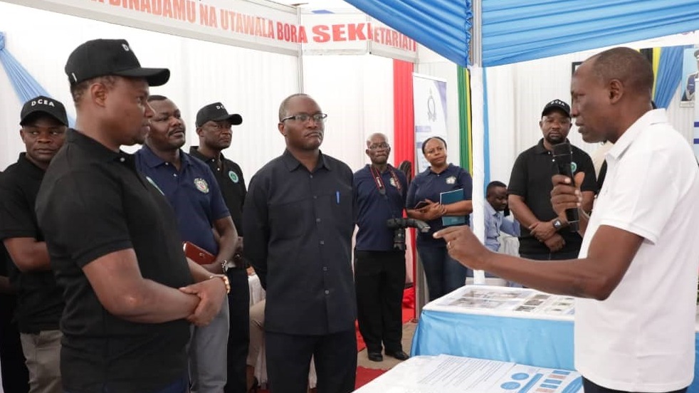 KAMISHNA GENERALI WA DAWA ZA KULEVYA AIPONGEZA MAMLAKA