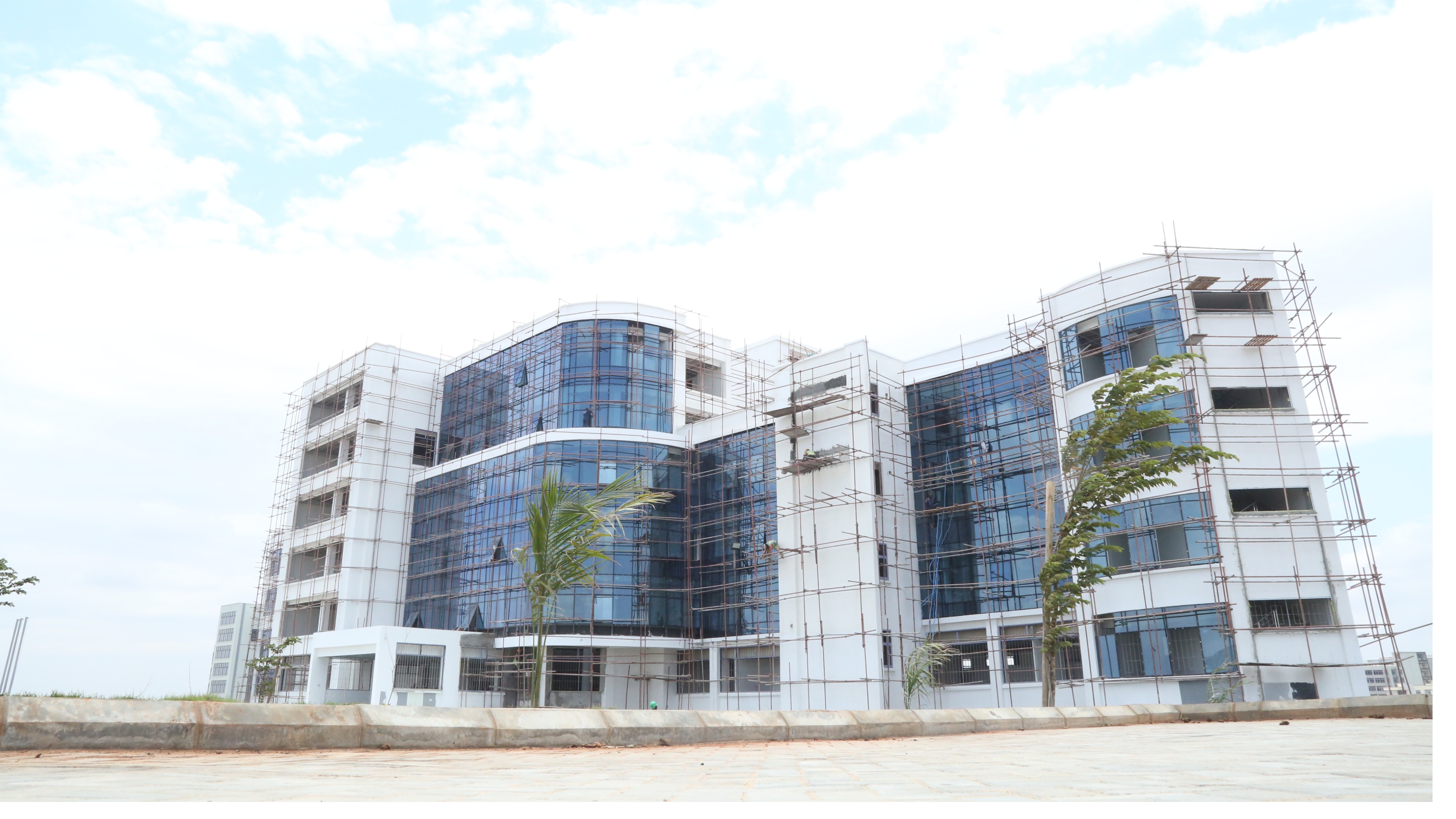 MRAMBA AKAGUA JENGO LA WIZARA YA NISHATI...