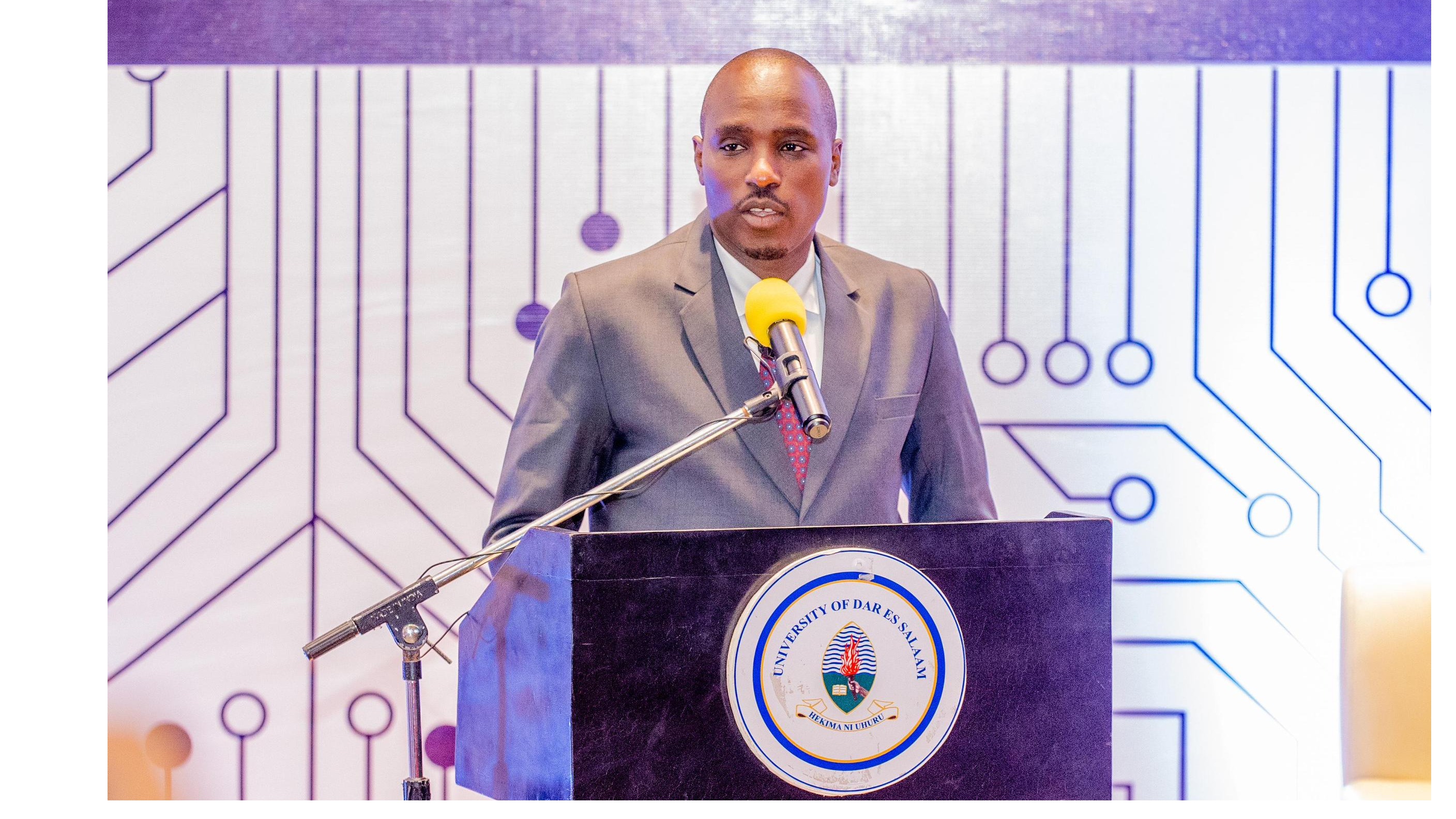 TUWAINUE WABUNIFU WAZAWA KUWANADI KIMATA...