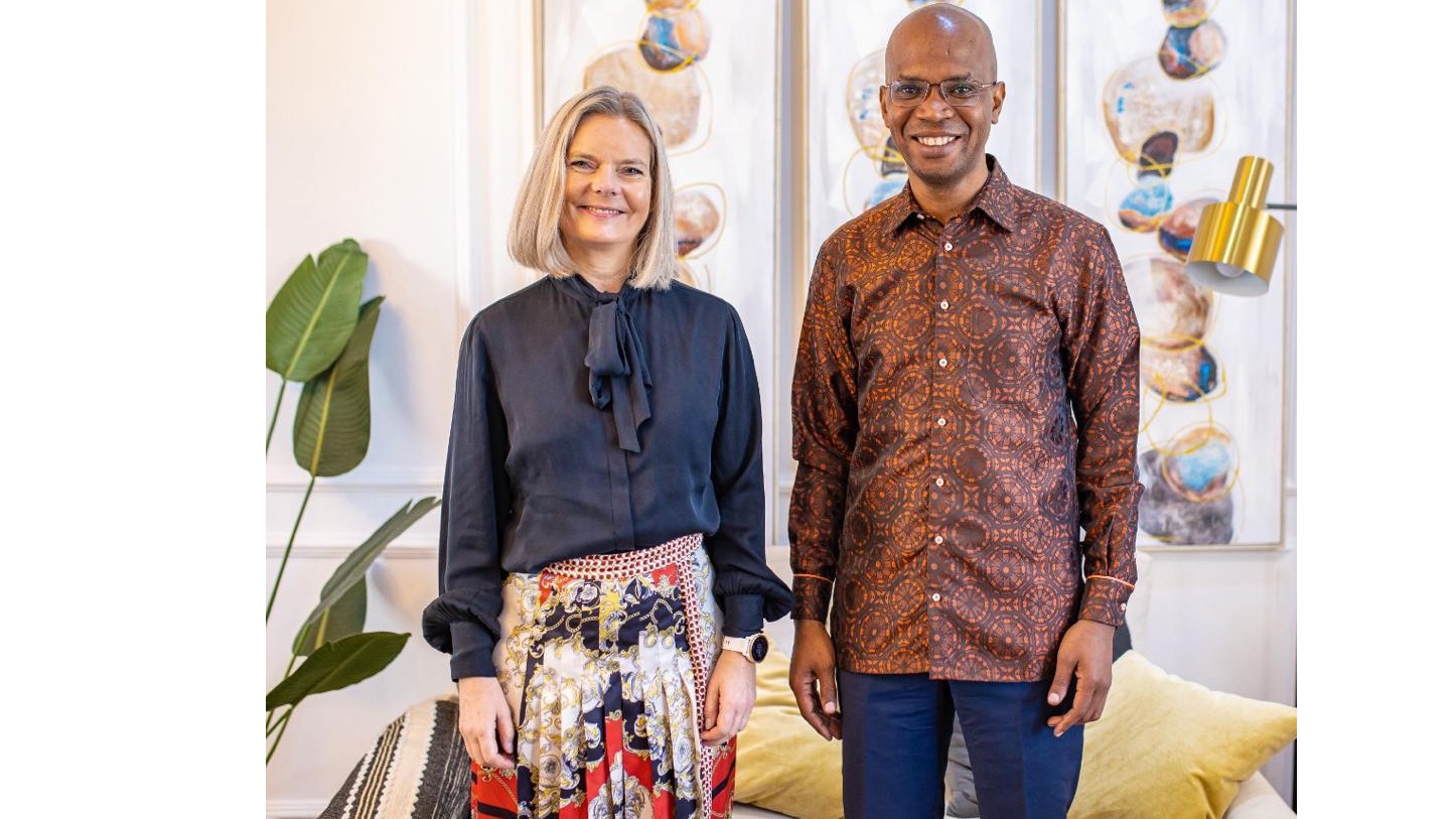 ​Makamu wa Rais wa Kampuni ya Mafuta na...