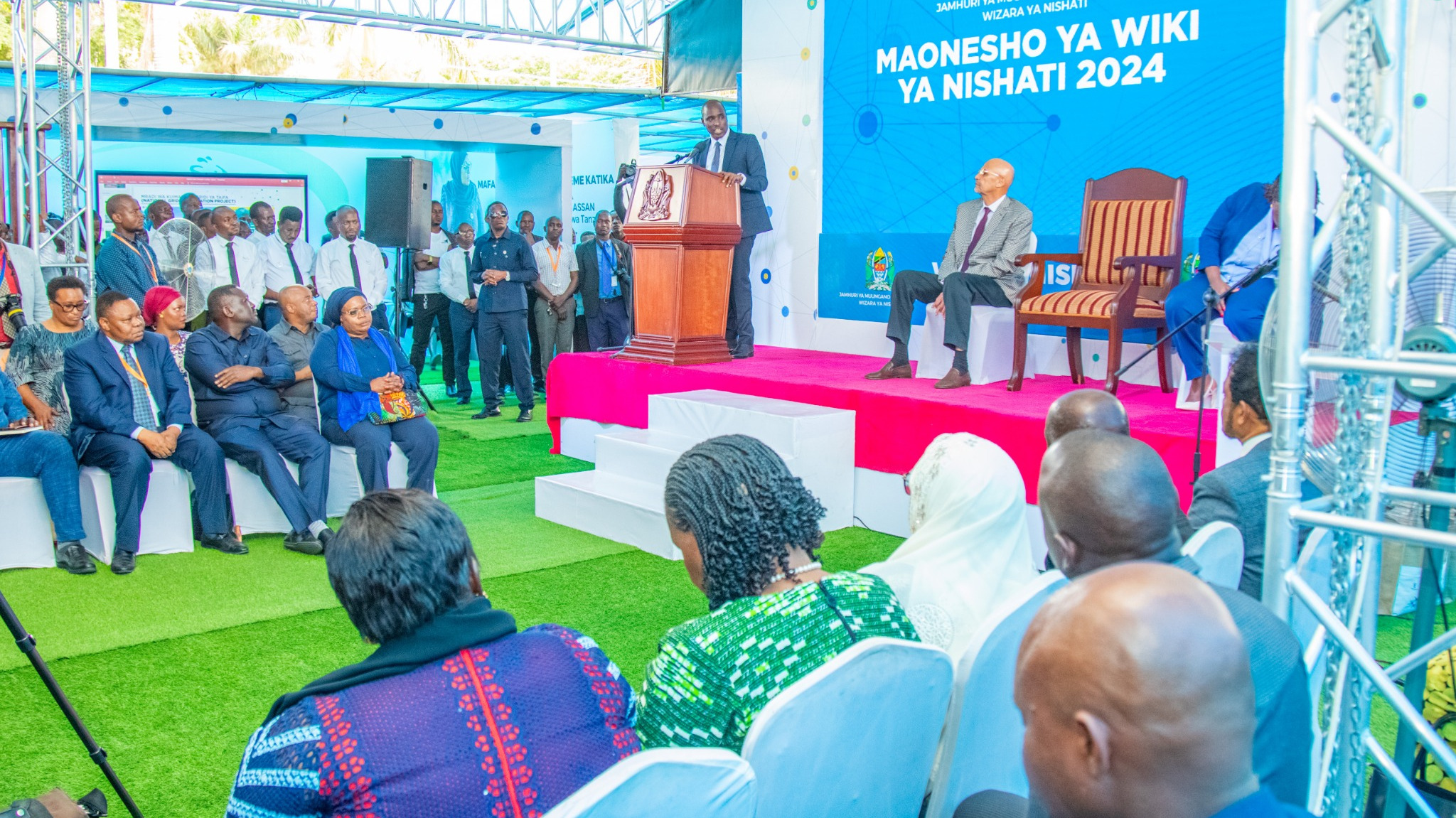 DKT. BITEKO AFUNGUA RASMI MAONESHO YA WI...