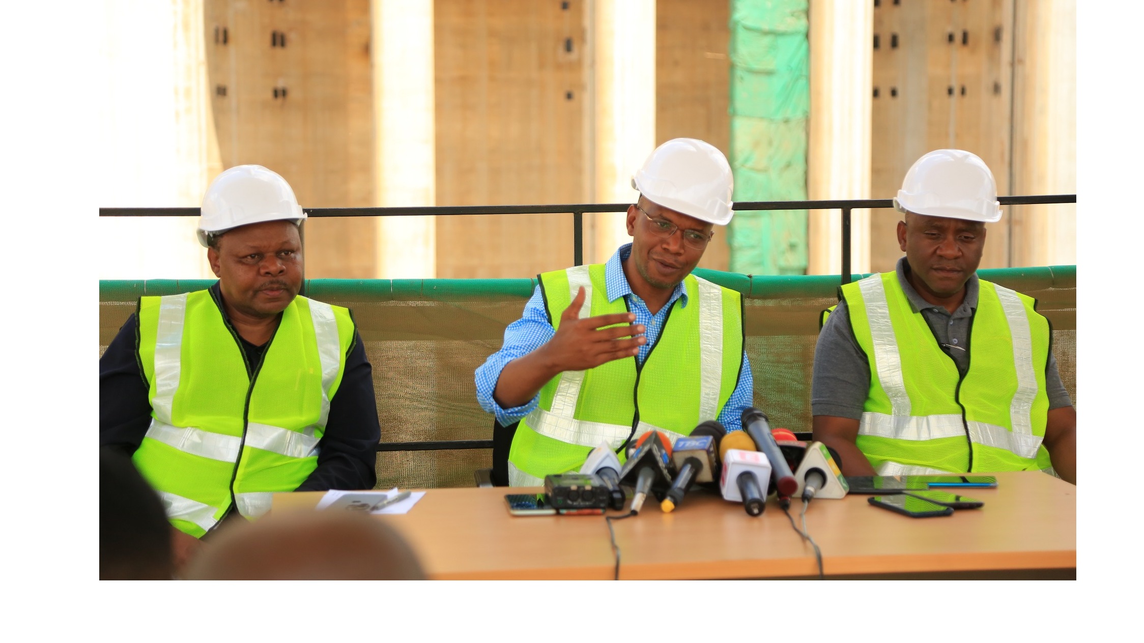 ​Rais Samia kushuhudia ujazaji maji Bwaw...