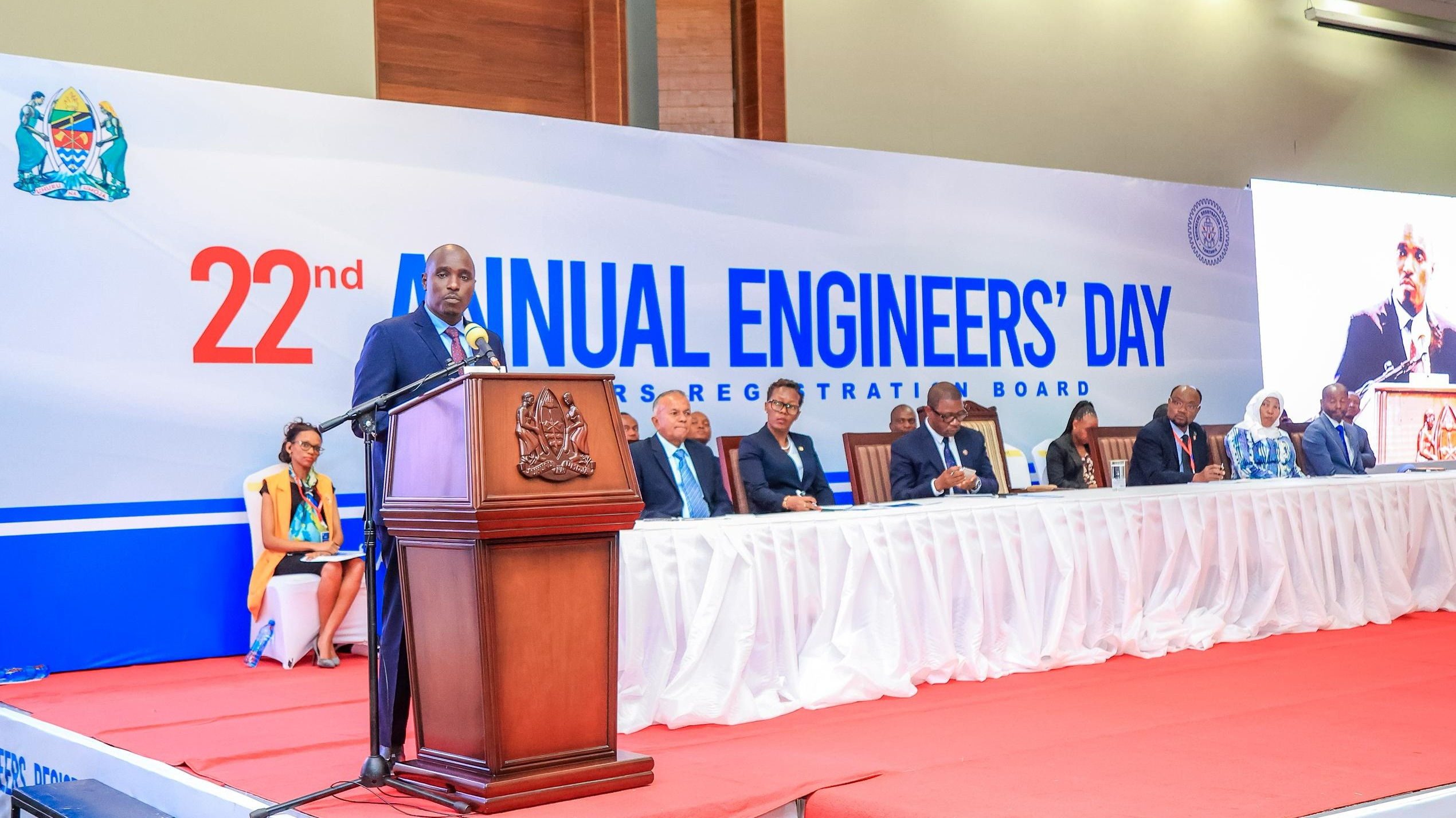 ​SERIKALI YASEMA MCHANGO WA WAHANDISI NI...