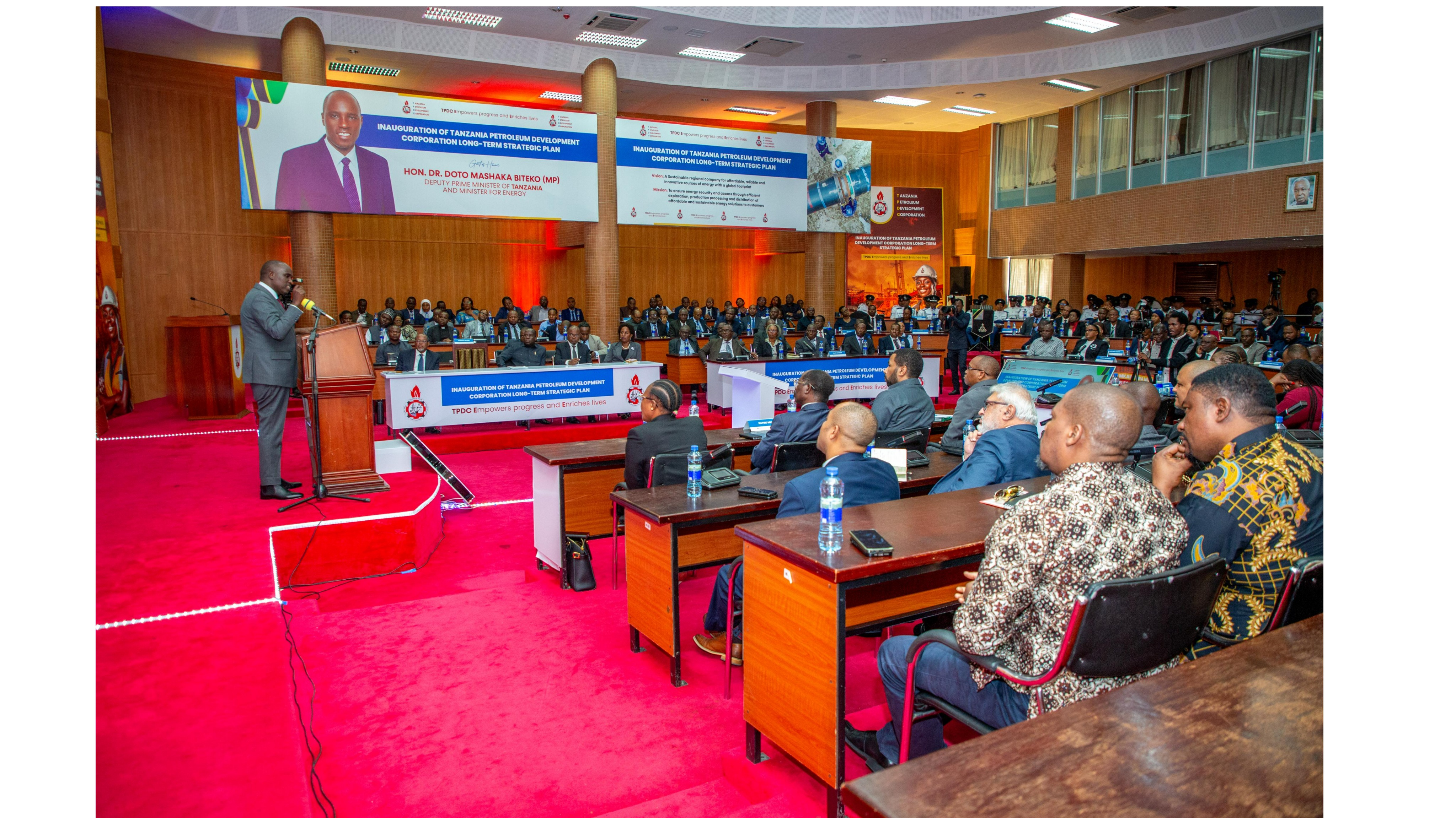 DKT.BITEKO ALITAKA SHIRIKA LA MAENDELEO...