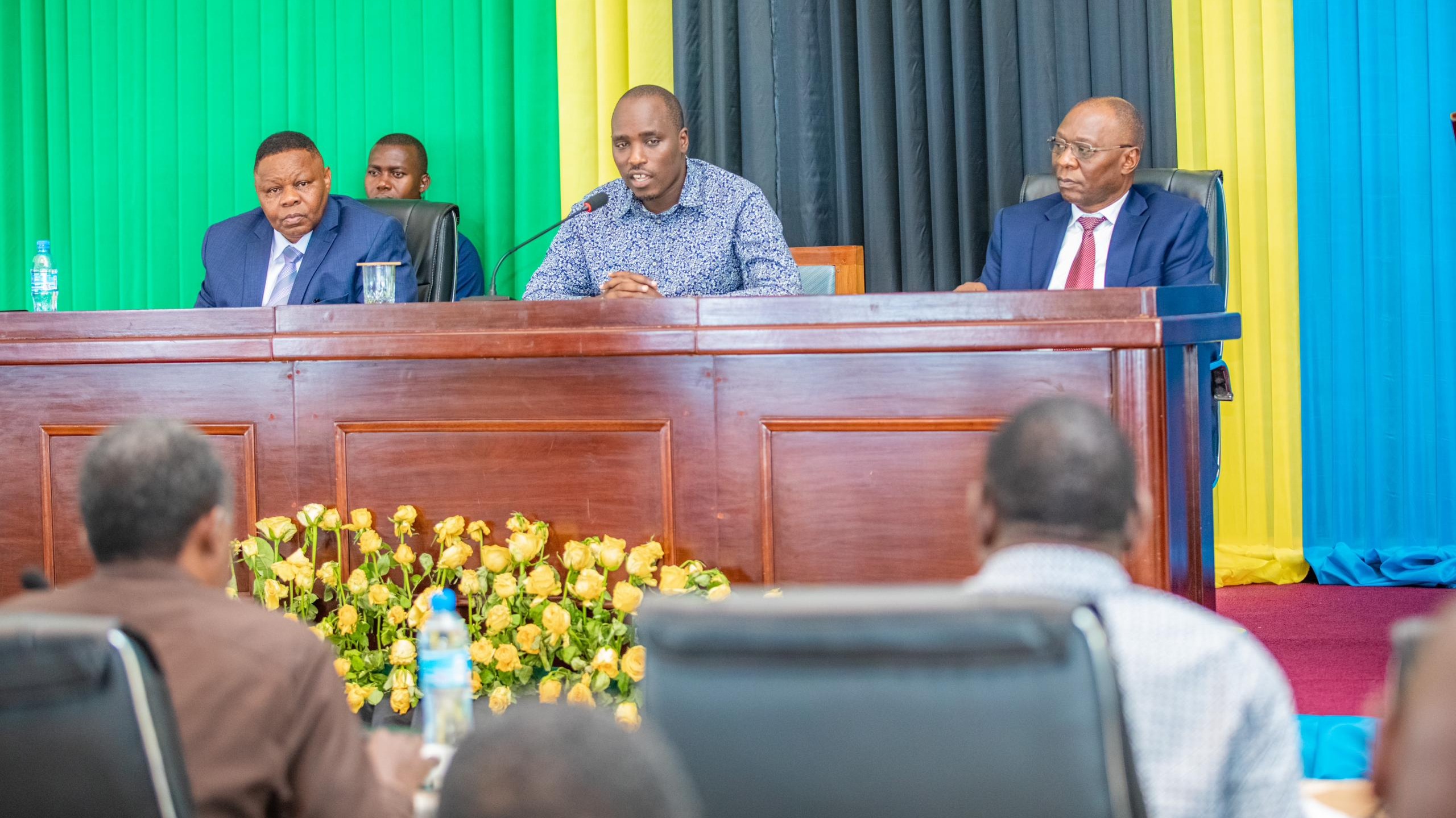 DKT. BITEKO AAGIZA KUVUNJWA BODI YA ETDC...