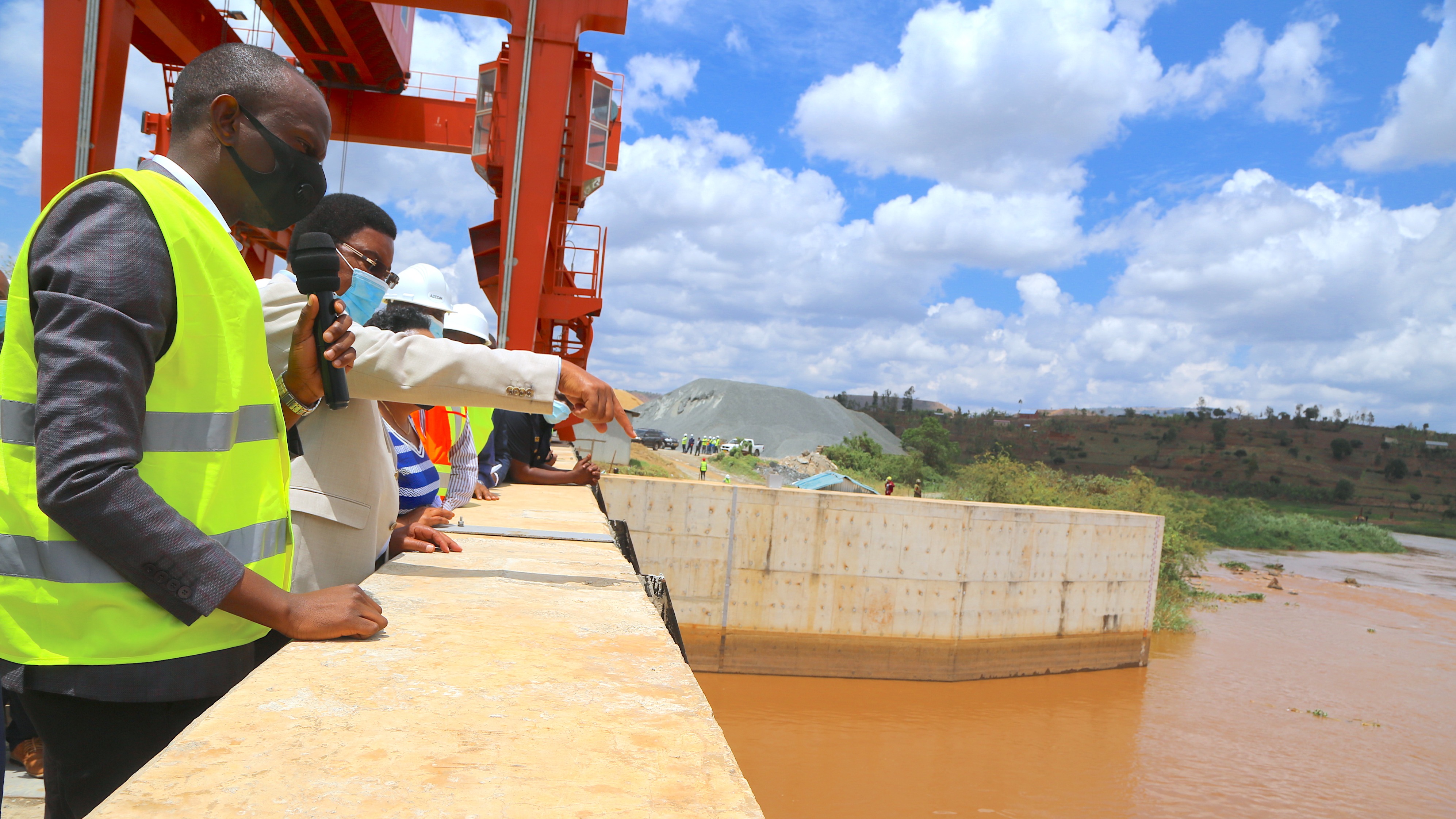 ​MRADI WA UMEME RUSUMO KUUNGANISHA MIKOA...