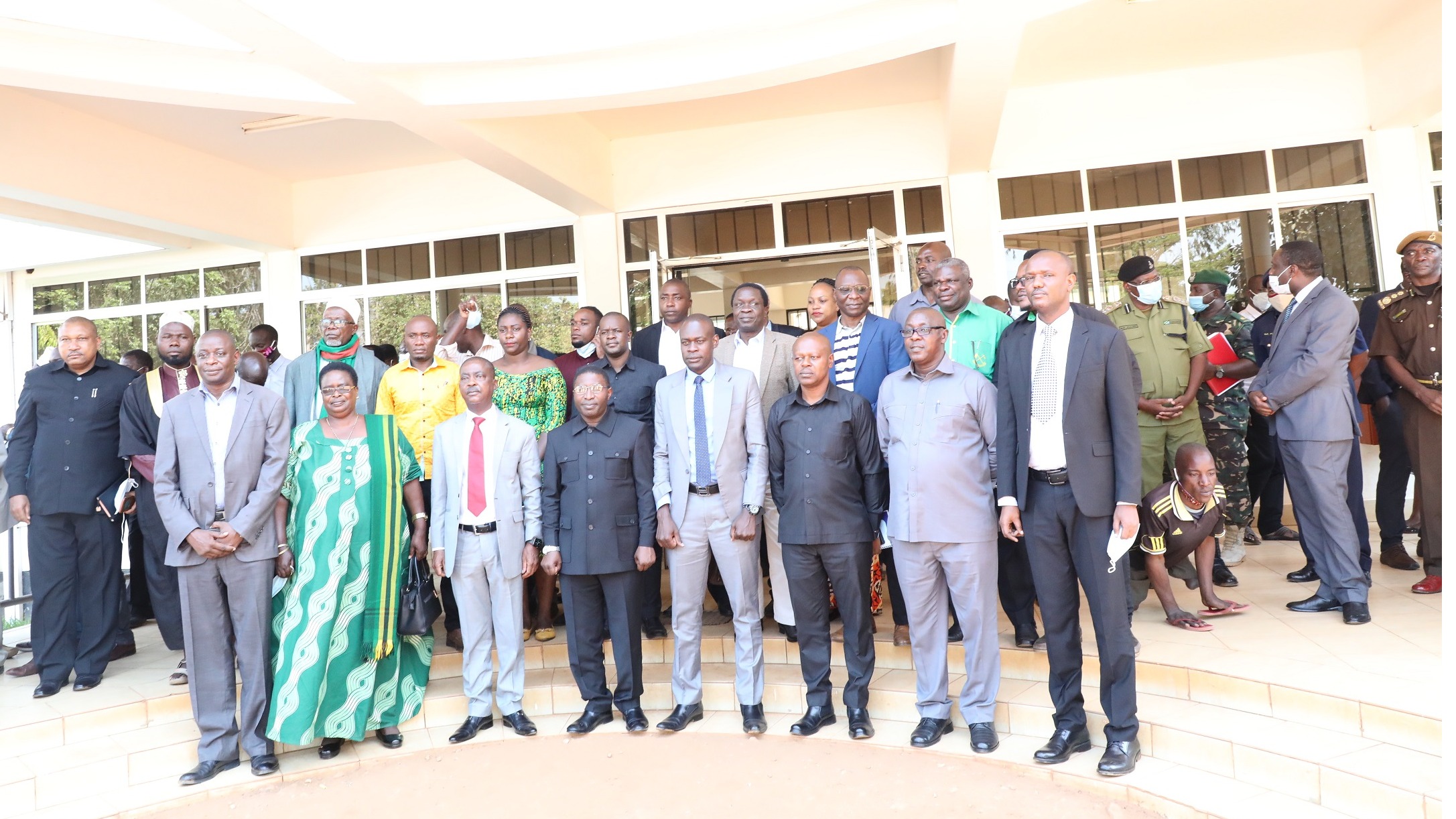 ​WATANZANIA WATAKIWA KUTUMIA FURSA ZA UJ...