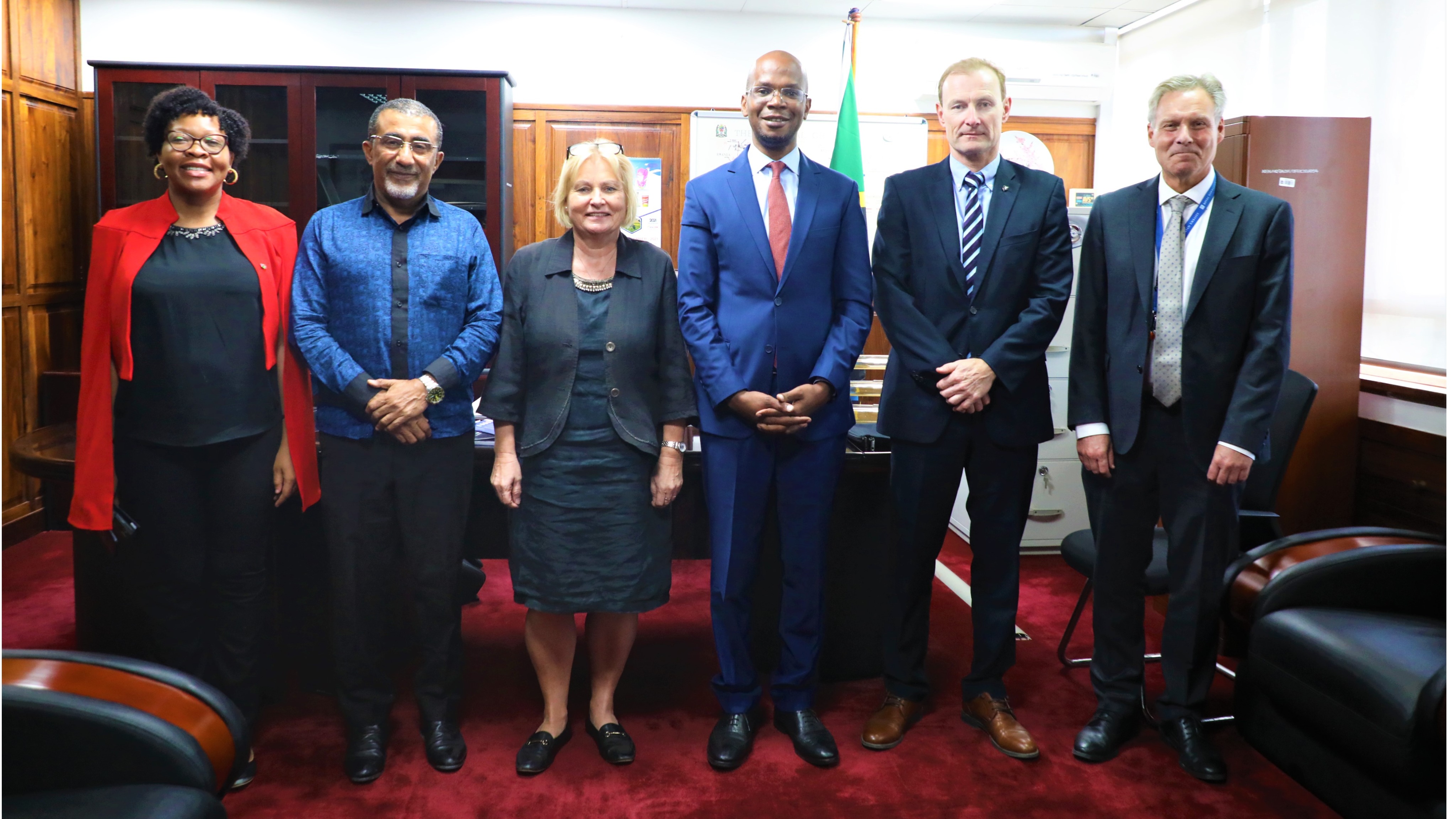 Makamba azishukuru Norway, Sweden na Sau...