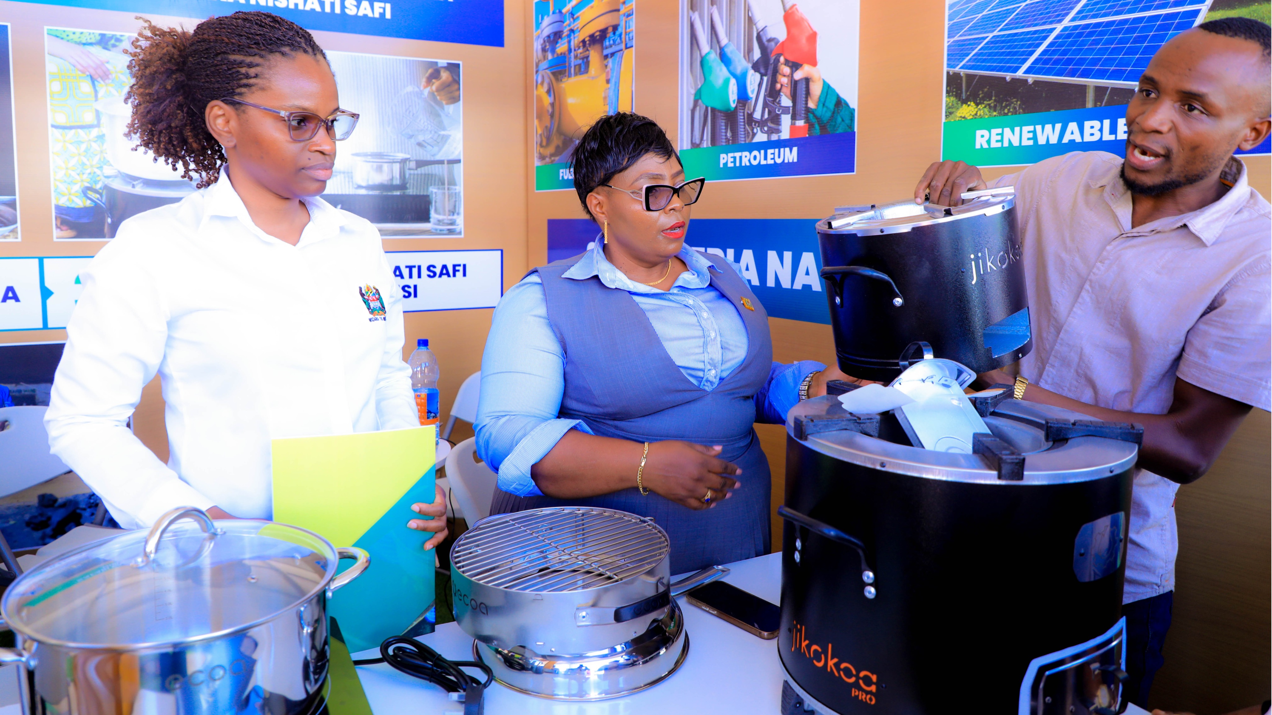 WIZARA YA NISHATI YASHIRIKI TAMASHA LA K...