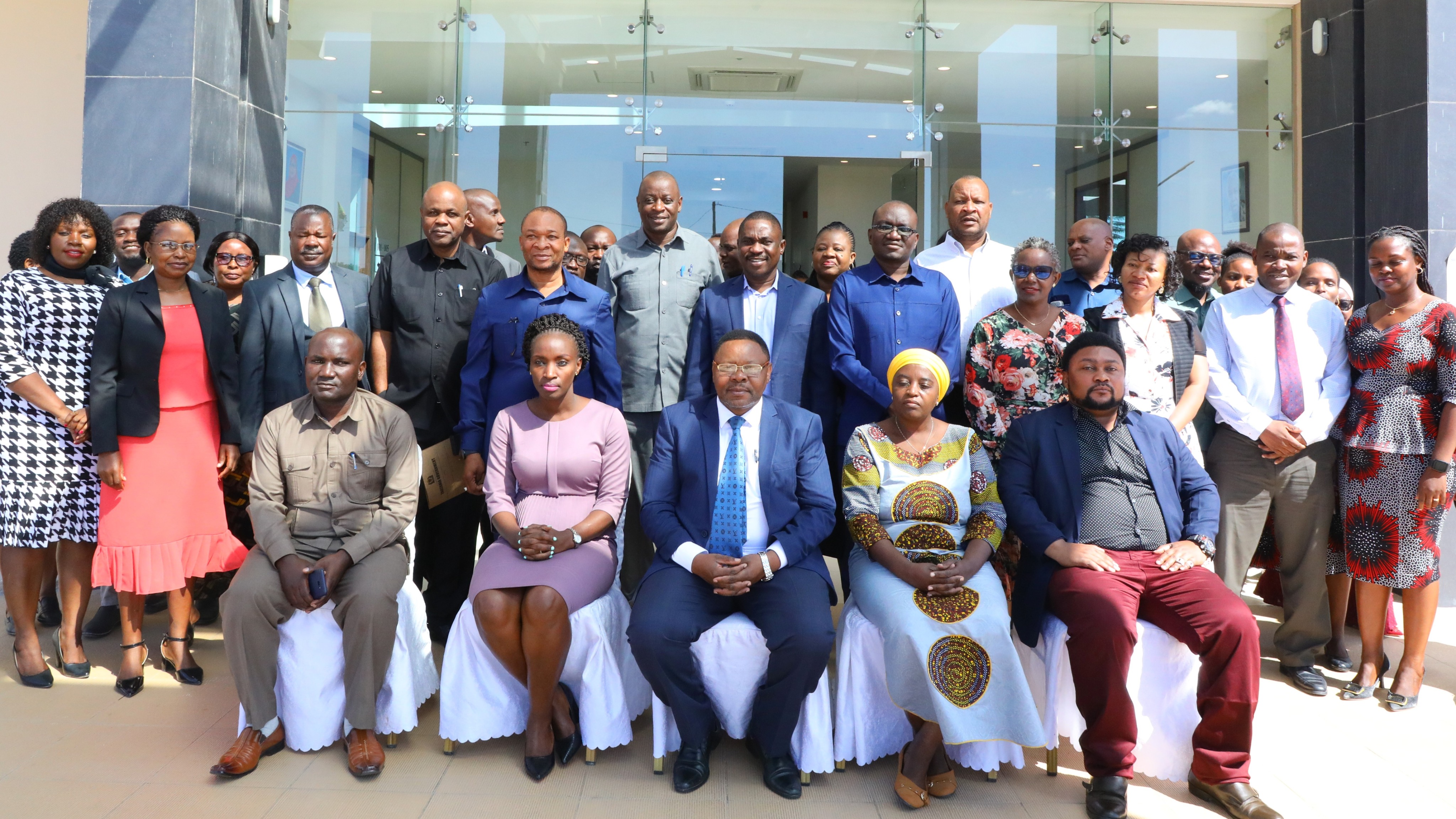 ​Katibu Mkuu Wizara ya Nishati apongeza...