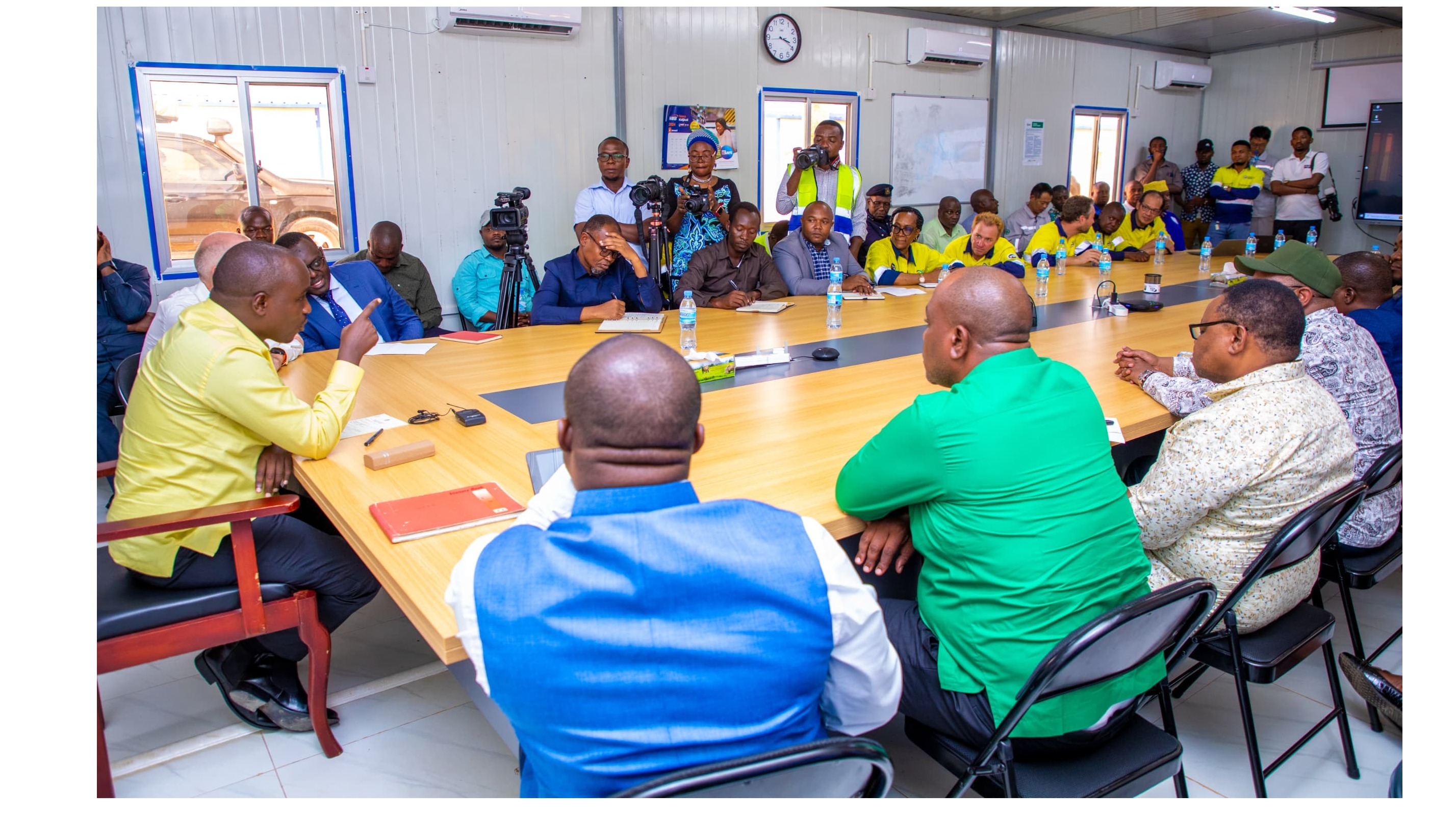 WATANZANIA WAPEWE KIPAUMBELE KATIKA MRAD...