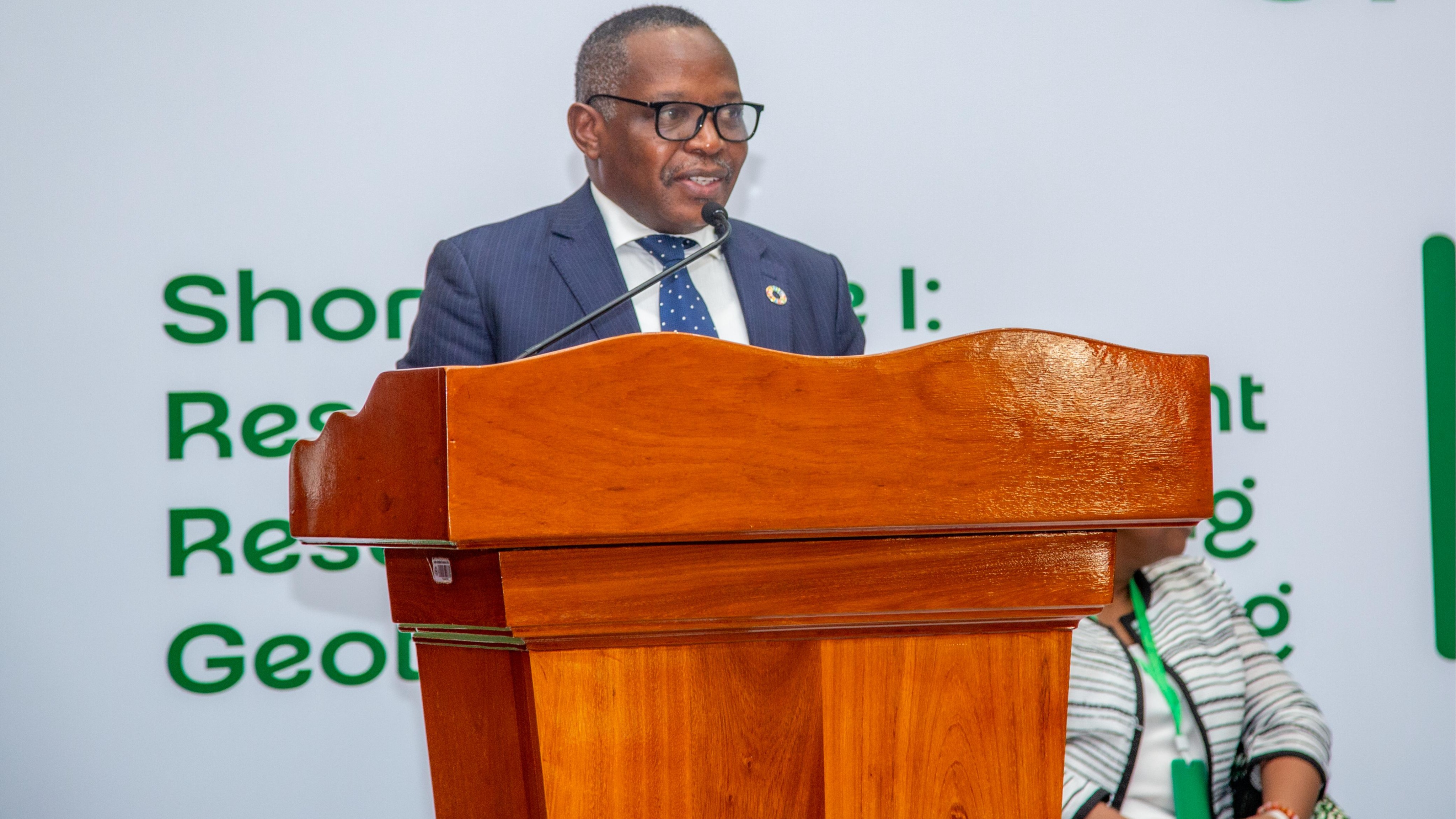 Kongamano la Kimataifa la Jotoardhi laan...