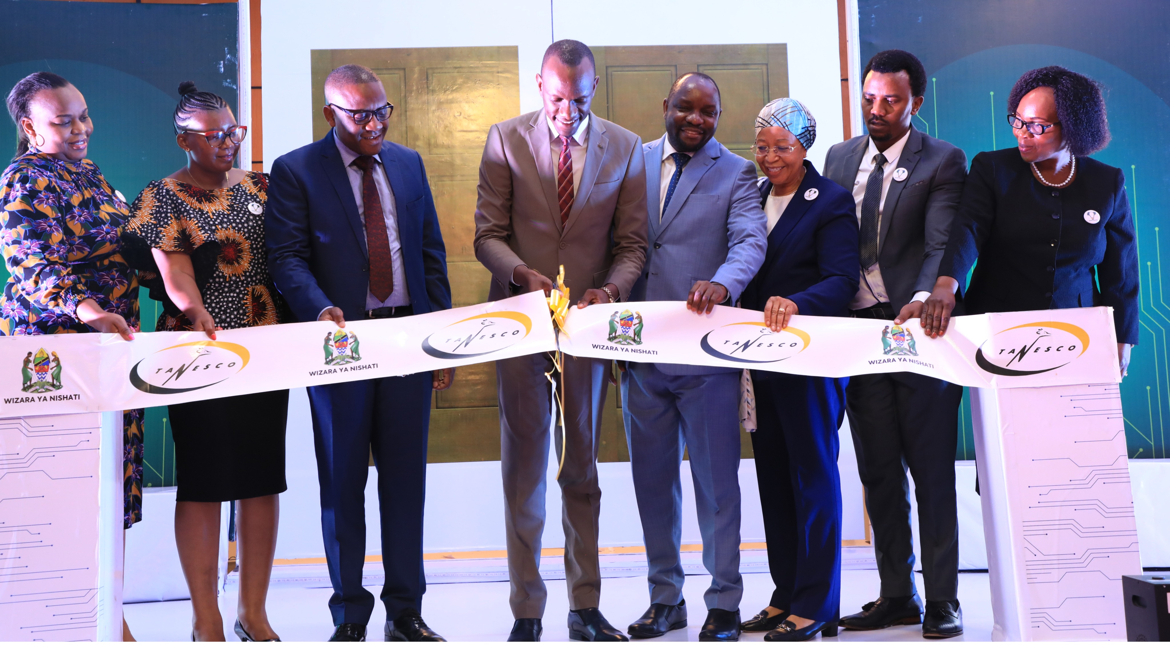 ​NAIBU WAZIRI WA NISHATI AZINDUA MPANGO...