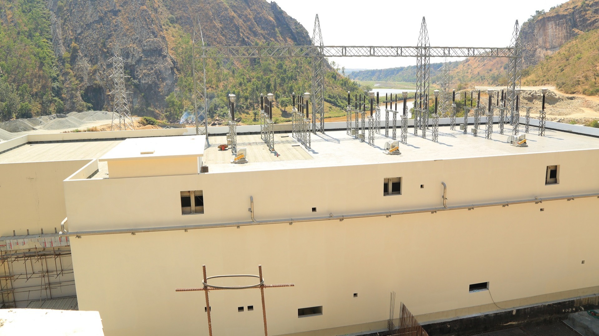 MRADI WA RUSUMO KUKAMILIKA NOVEMBA 2022,...