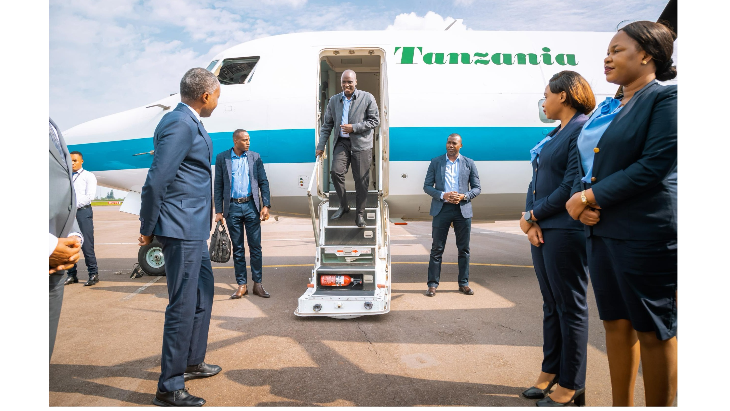 ​DKT. BITEKO AWASILI RWANDA KUSHIRIKI MK...