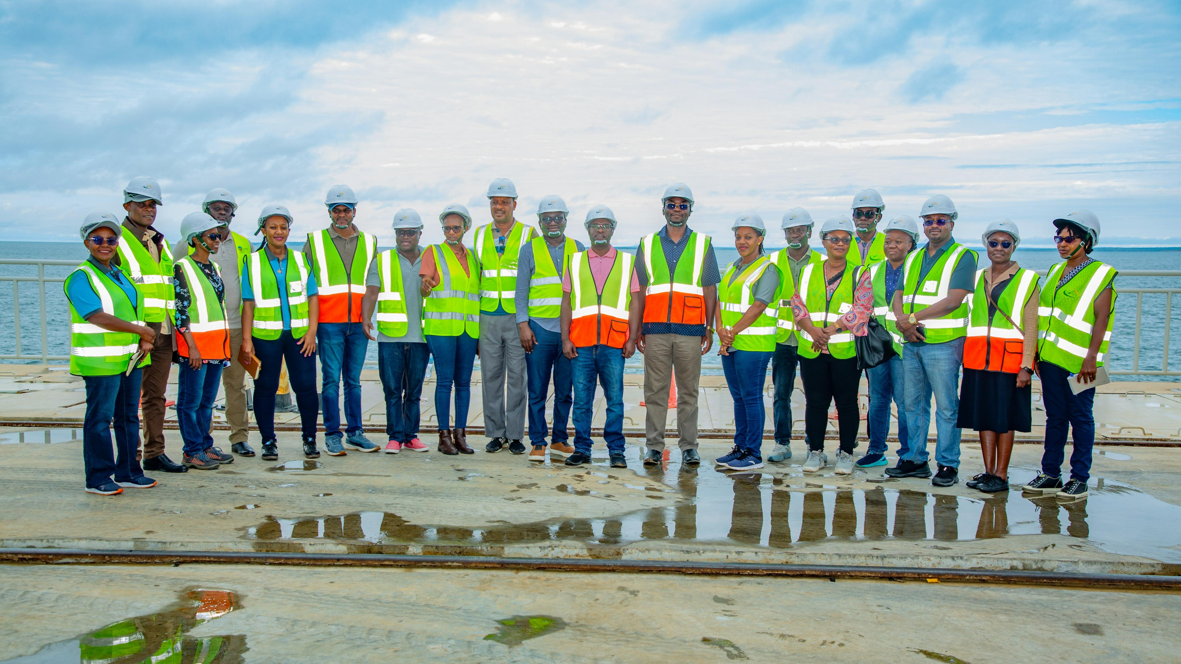 KAMATI MPYA YA UKAGUZI WIZARA YA NISHATI...