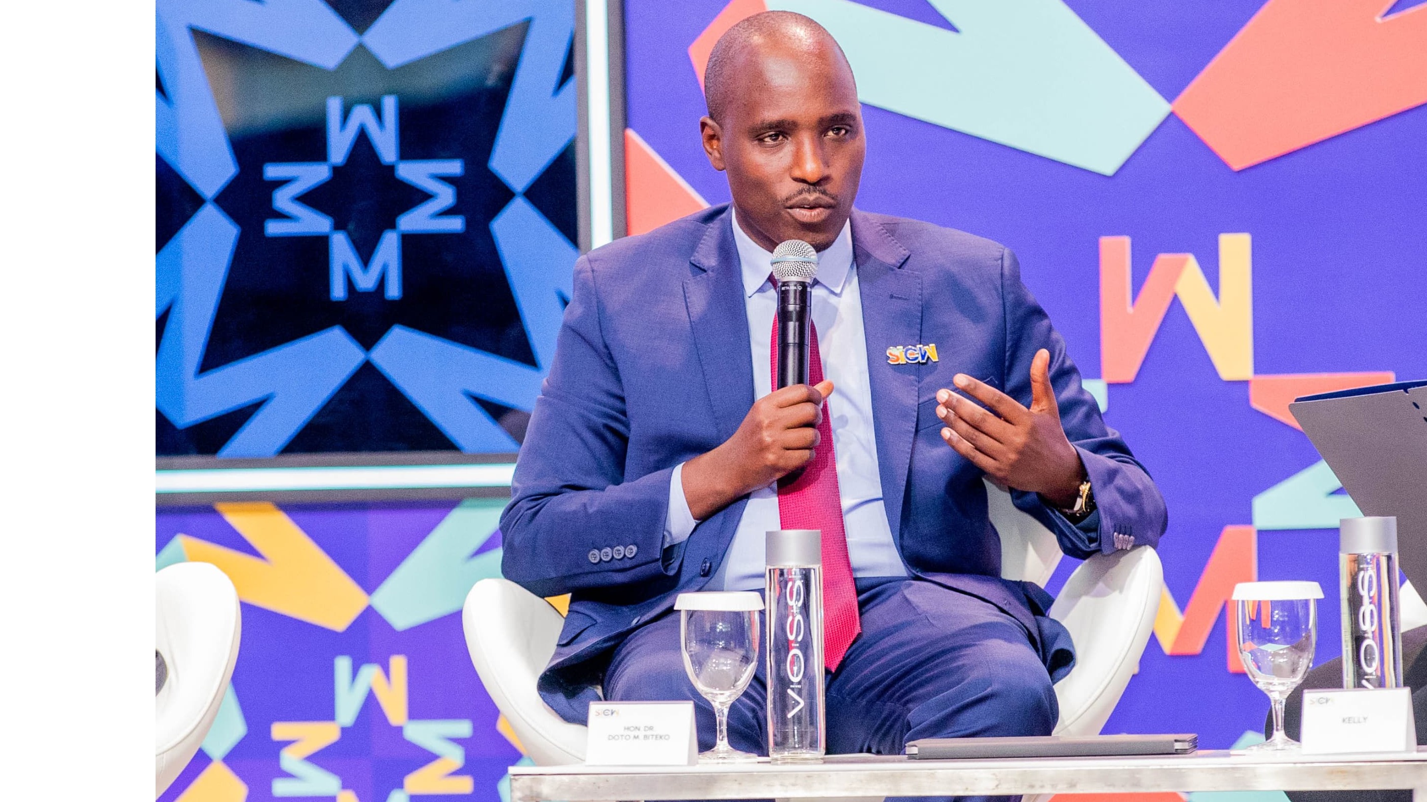 DKT. BITEKO AKARIBISHA WAWEKEZAJI SEKTA...