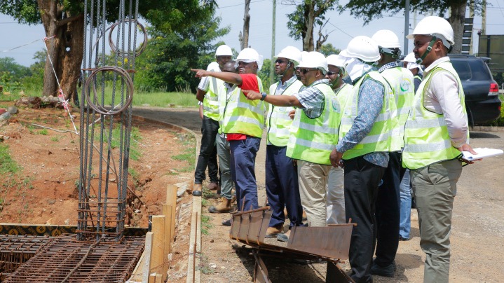 DKT.KAZUNGU AKAGUA VITUO VYA UMEME HALE,...