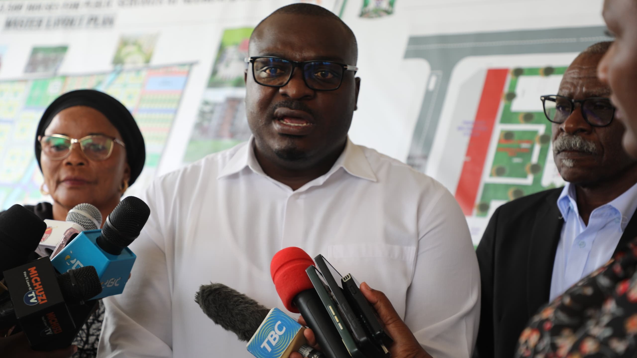 TBA YAPONGEZWA KWA UJENZI WA NYUMBA ZA MAKAZI NZUGUNI