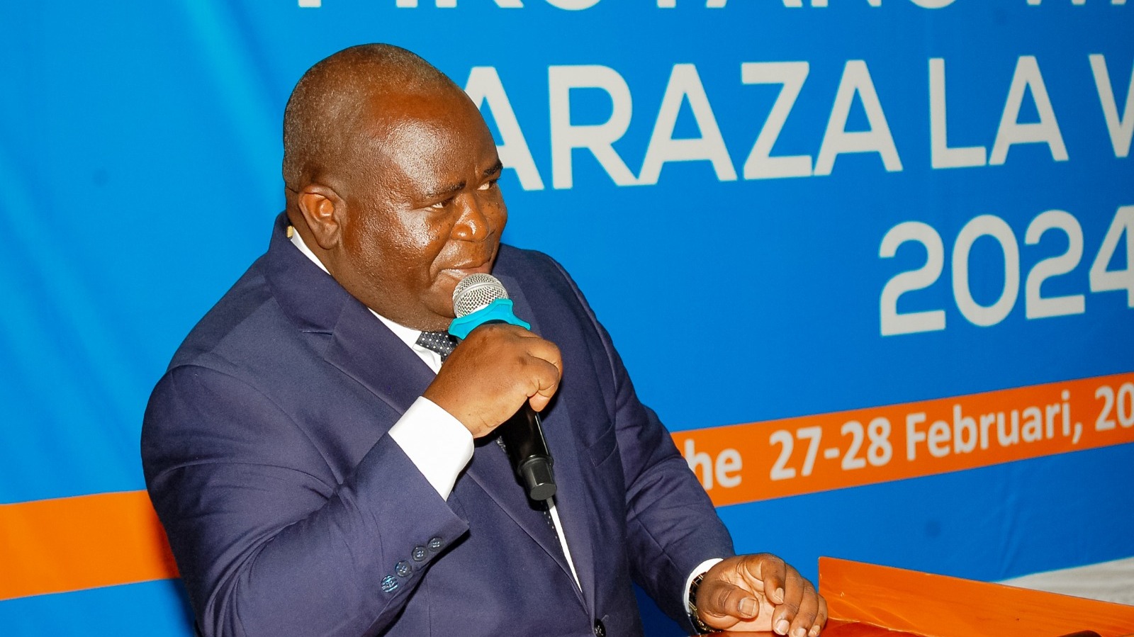 NAIBU WAZIRI KASEKENYA AFUNGUA MKUTANO WA BARAZA LA WAFANYAKAZI